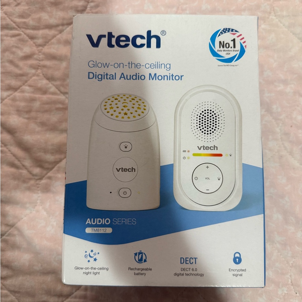 White Digital Audio Monitor